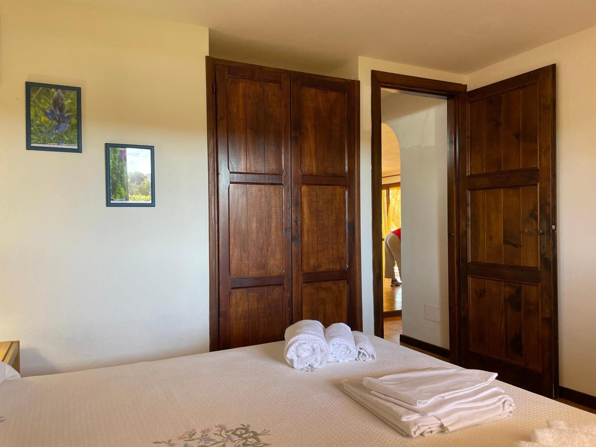 Sardegna Beach Cala Reale Marinella  Room photo