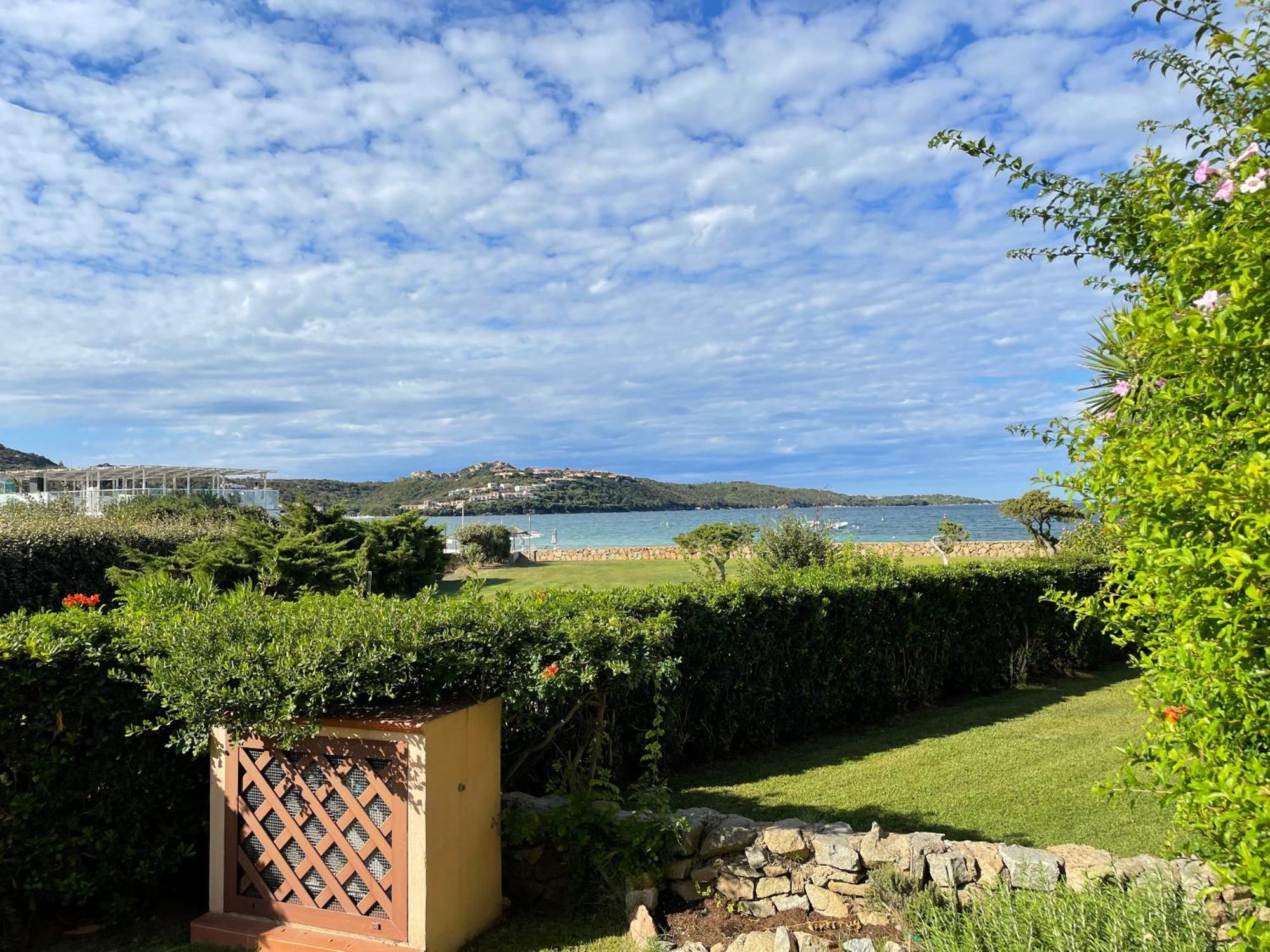 Sardegna Beach Cala Reale Marinella  Exterior photo